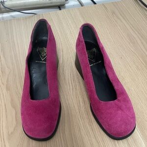 Vintage magenta Fluevogs - never worn outside